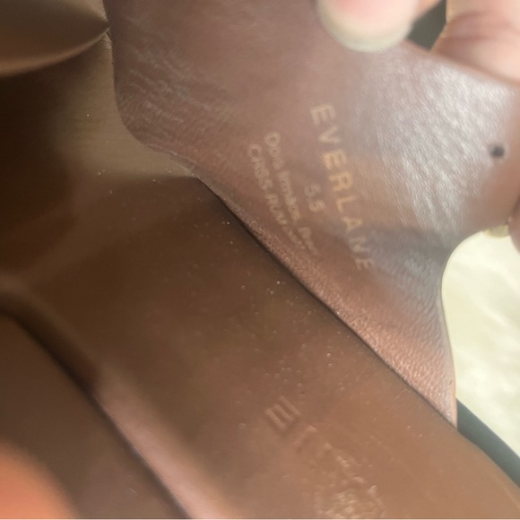 Everlane Chestnut Leather Sandals - Picture 2 of 3